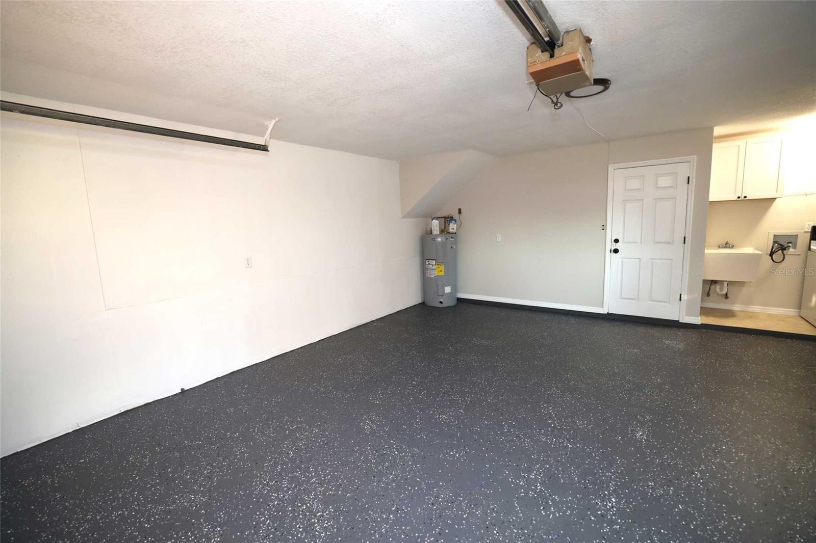 5667 CREEKWOOD DR, SARASOTA, FL, 34233