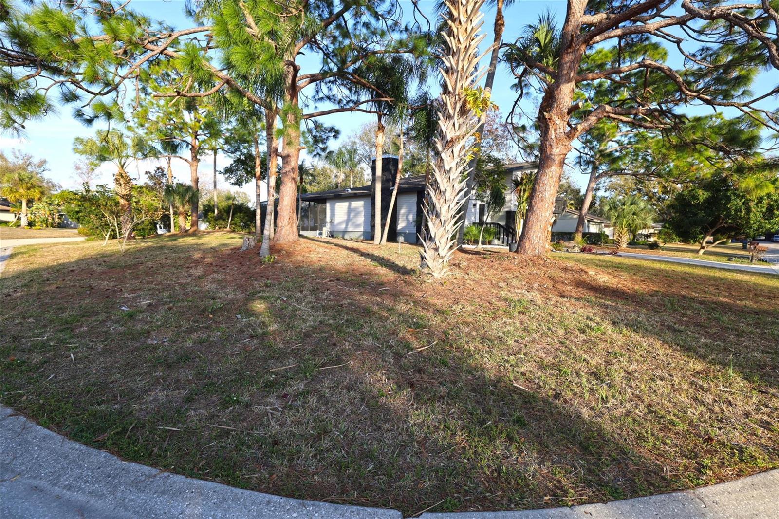 5667 CREEKWOOD DR, SARASOTA, FL, 34233