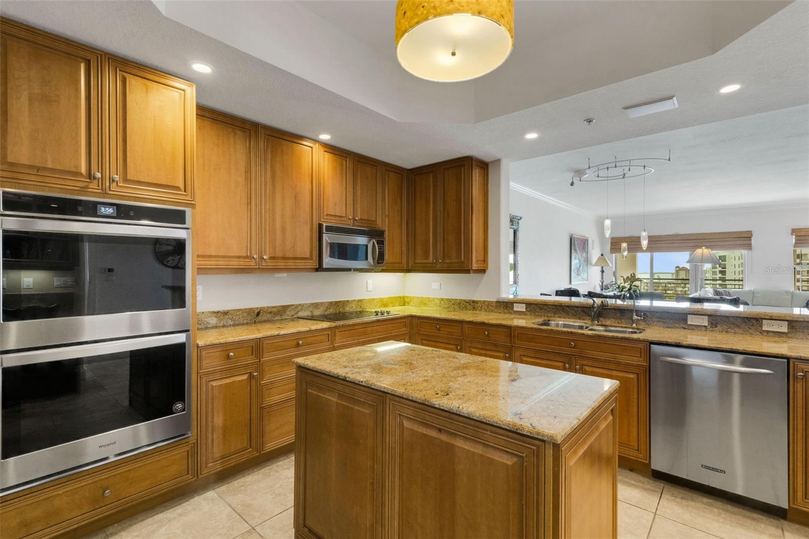 505 S ORANGE AVE #901, SARASOTA, FL, 34236