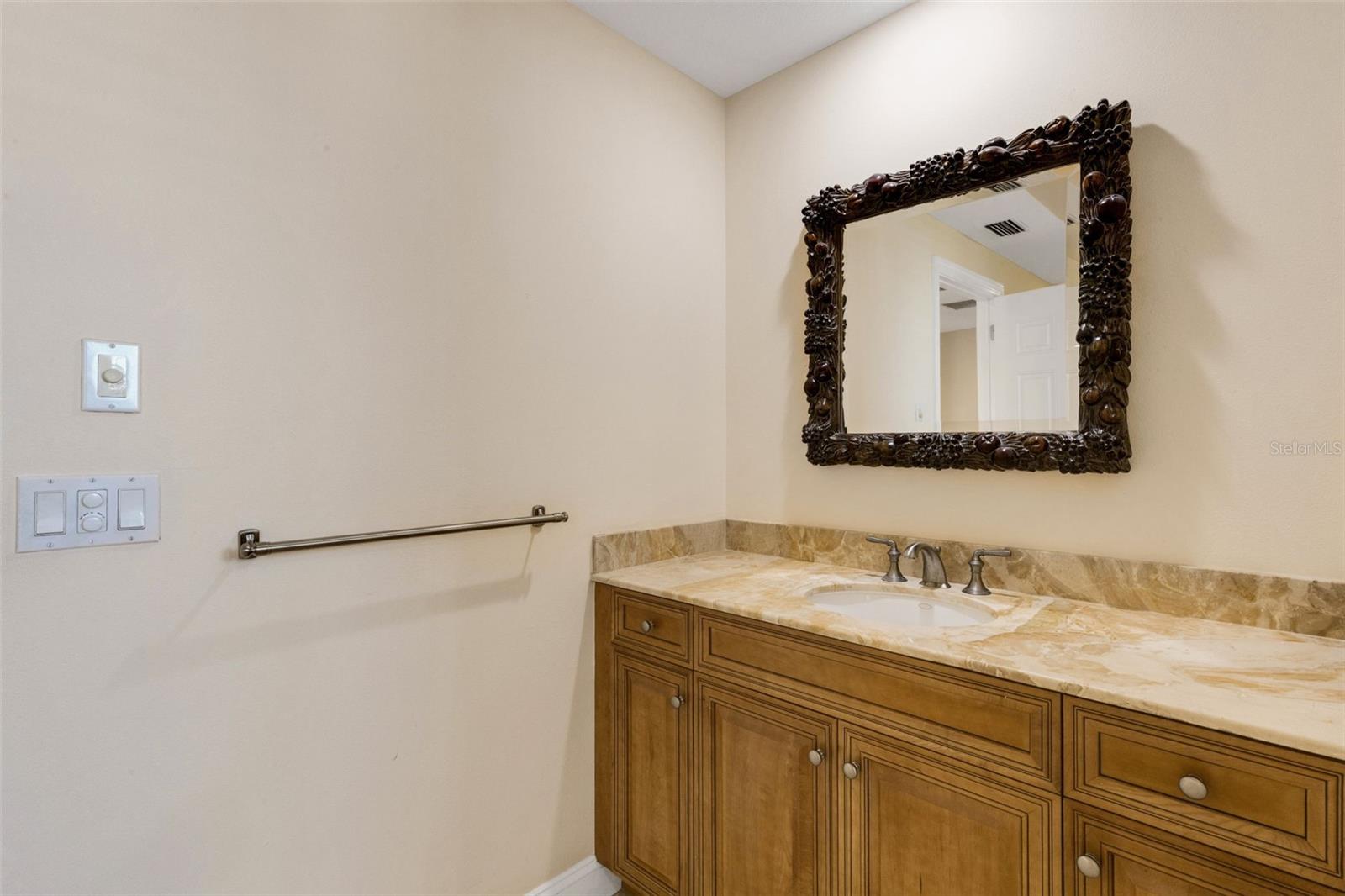 505 S ORANGE AVE #901, SARASOTA, FL, 34236
