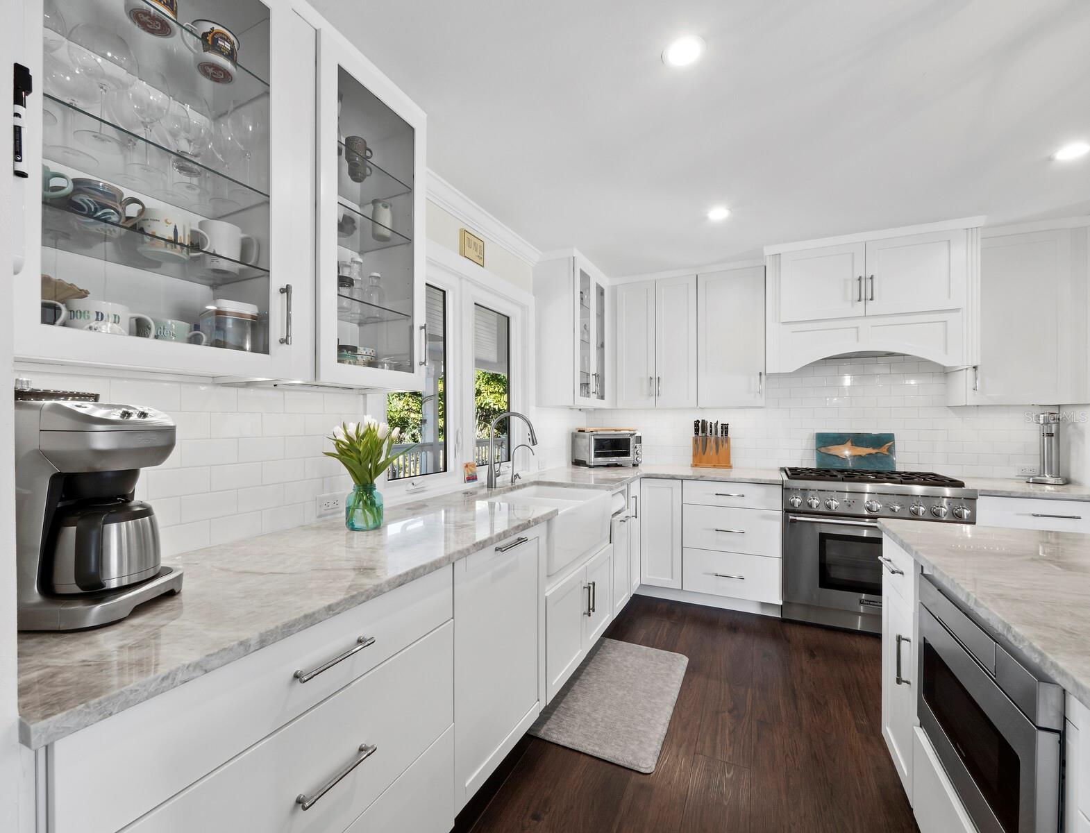 3458 ANGLIN DR, SARASOTA, FL, 34242