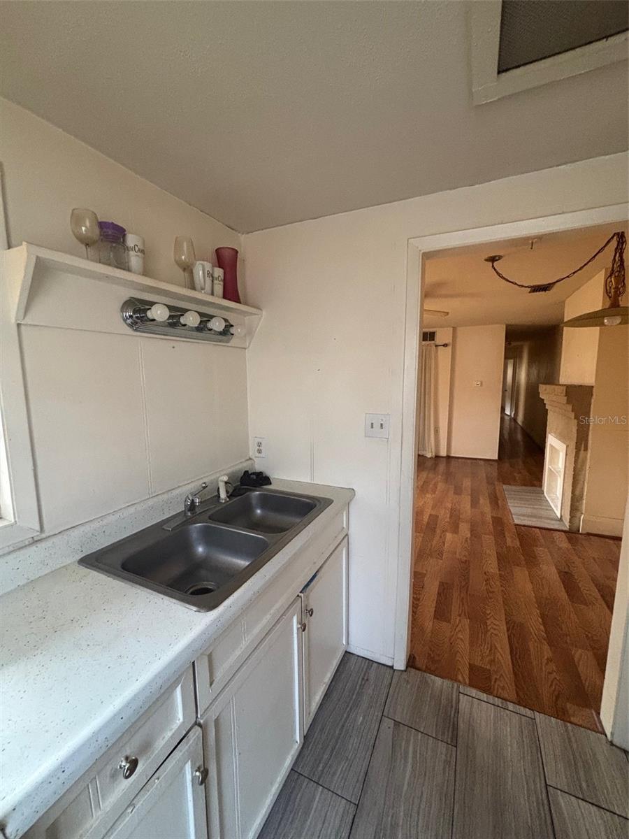 216 W BELMAR ST, LAKELAND, FL, 33803