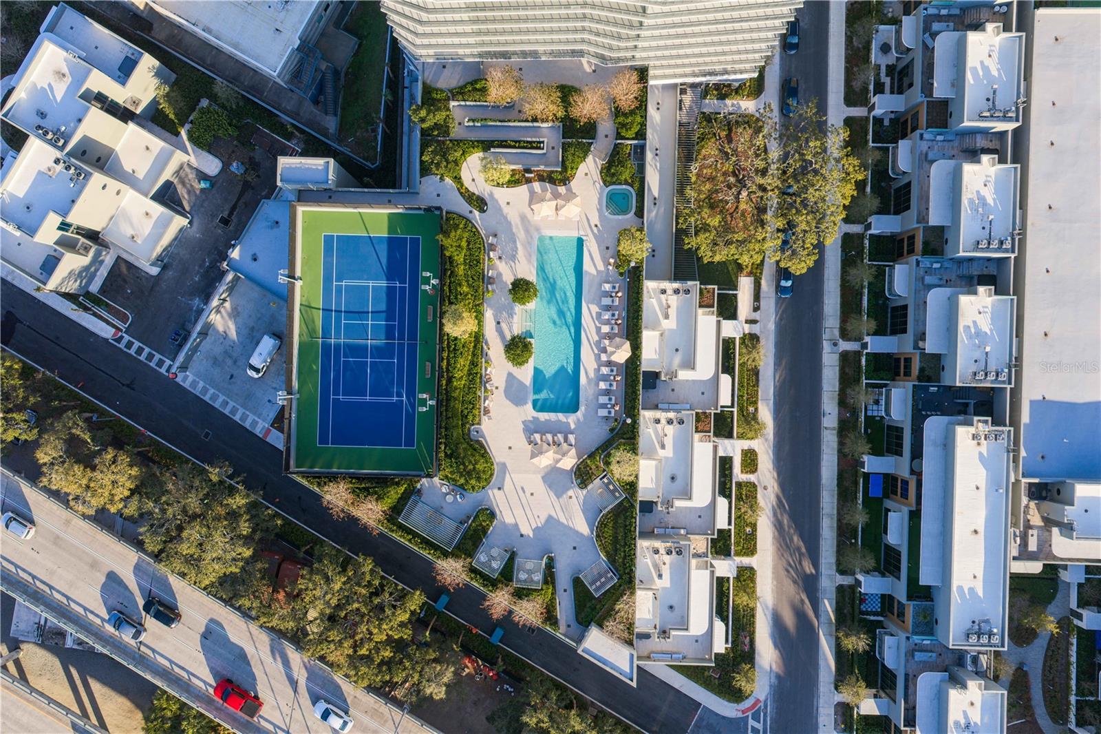 TB8478943 Property Photo