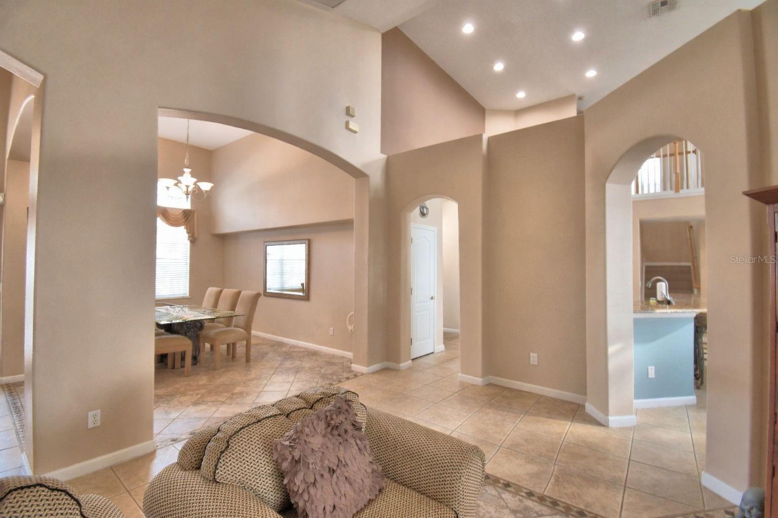 609 N HAMPTON DR, DAVENPORT, FL, 33897