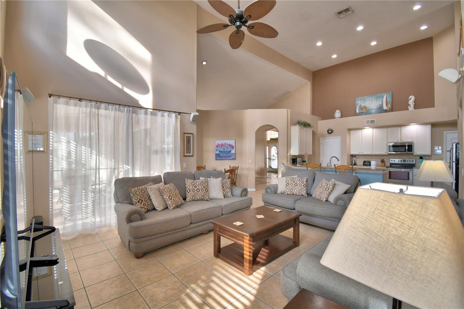 609 N HAMPTON DR, DAVENPORT, FL, 33897