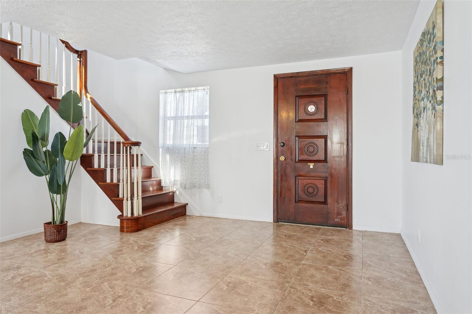 8105 ALPINE AVE, TAMPA, FL, 33619