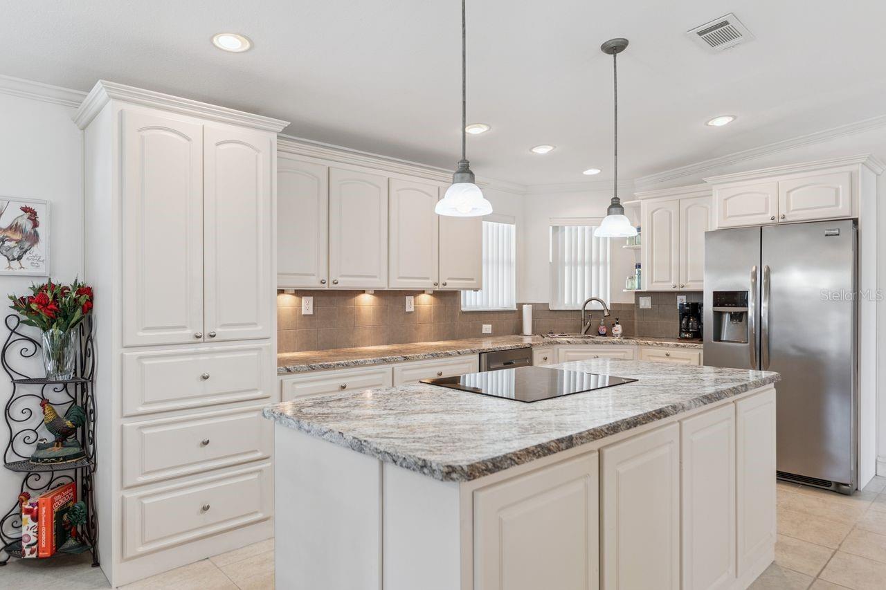 6636 WESTCHESTER DR NE, WINTER HAVEN, FL, 33881