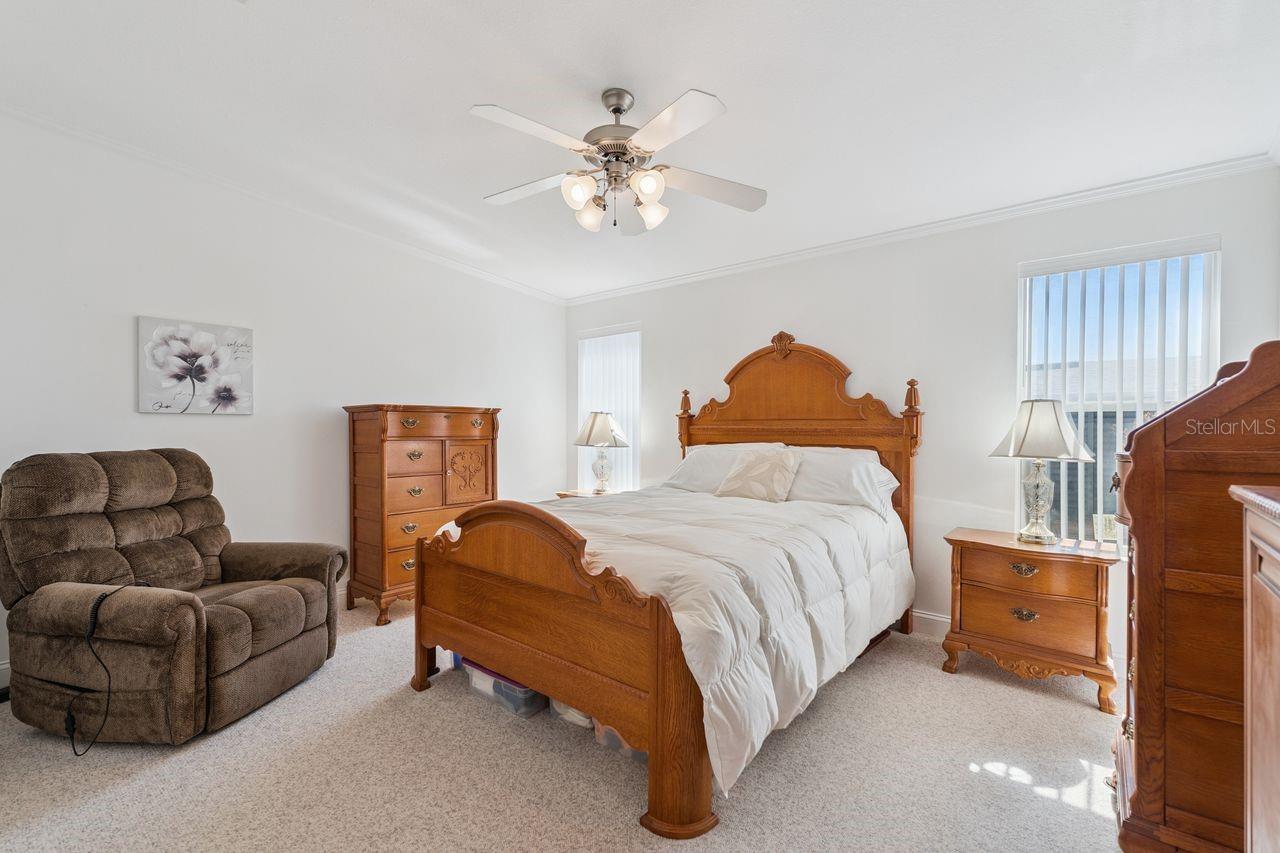 6636 WESTCHESTER DR NE, WINTER HAVEN, FL, 33881