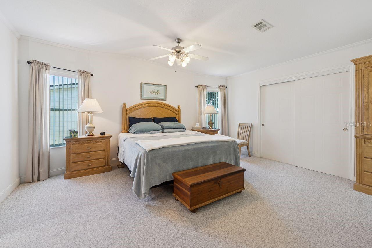 6636 WESTCHESTER DR NE, WINTER HAVEN, FL, 33881