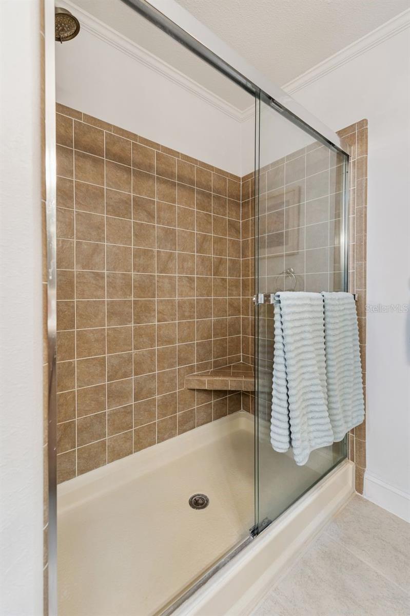 6636 WESTCHESTER DR NE, WINTER HAVEN, FL, 33881