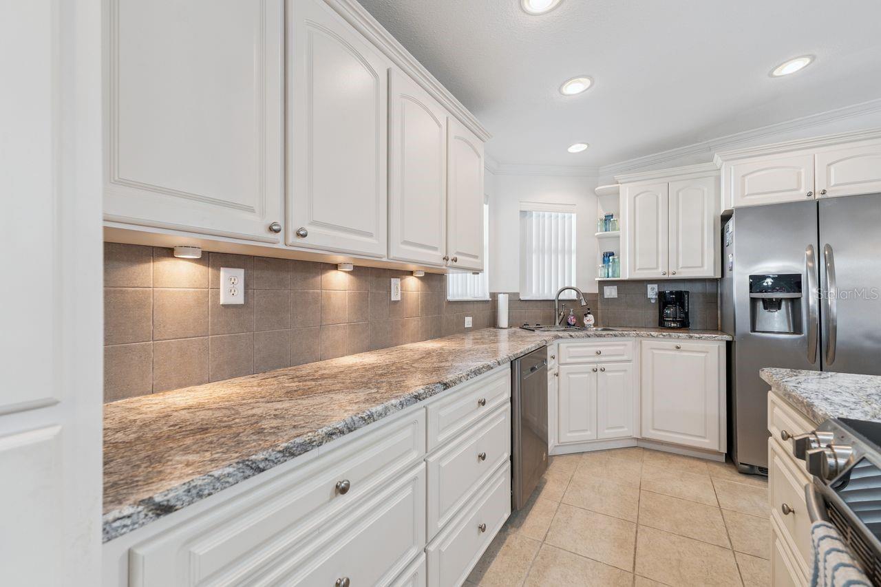 6636 WESTCHESTER DR NE, WINTER HAVEN, FL, 33881