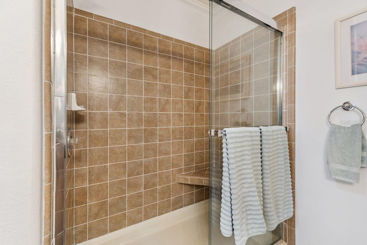 6636 WESTCHESTER DR NE, WINTER HAVEN, FL, 33881