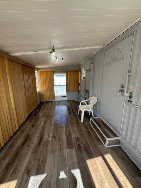 O6384625 Property Photo