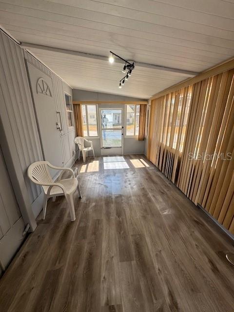 O6384625 Property Photo