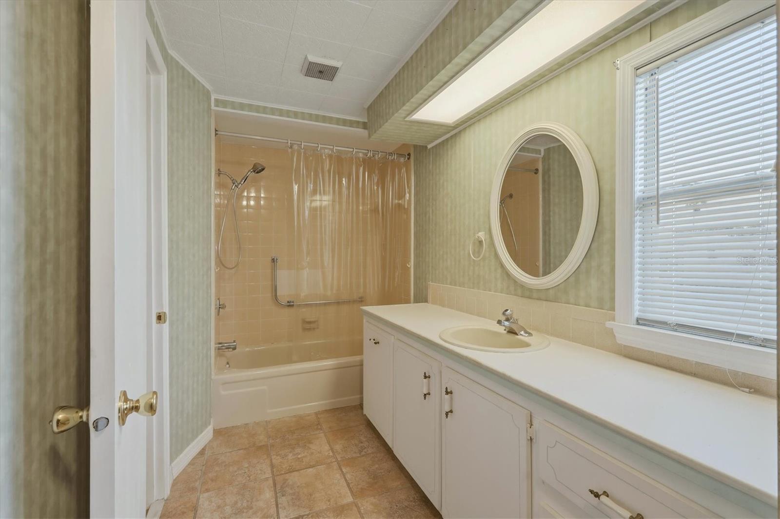 6710 36TH AVE E #201, PALMETTO, FL, 34221