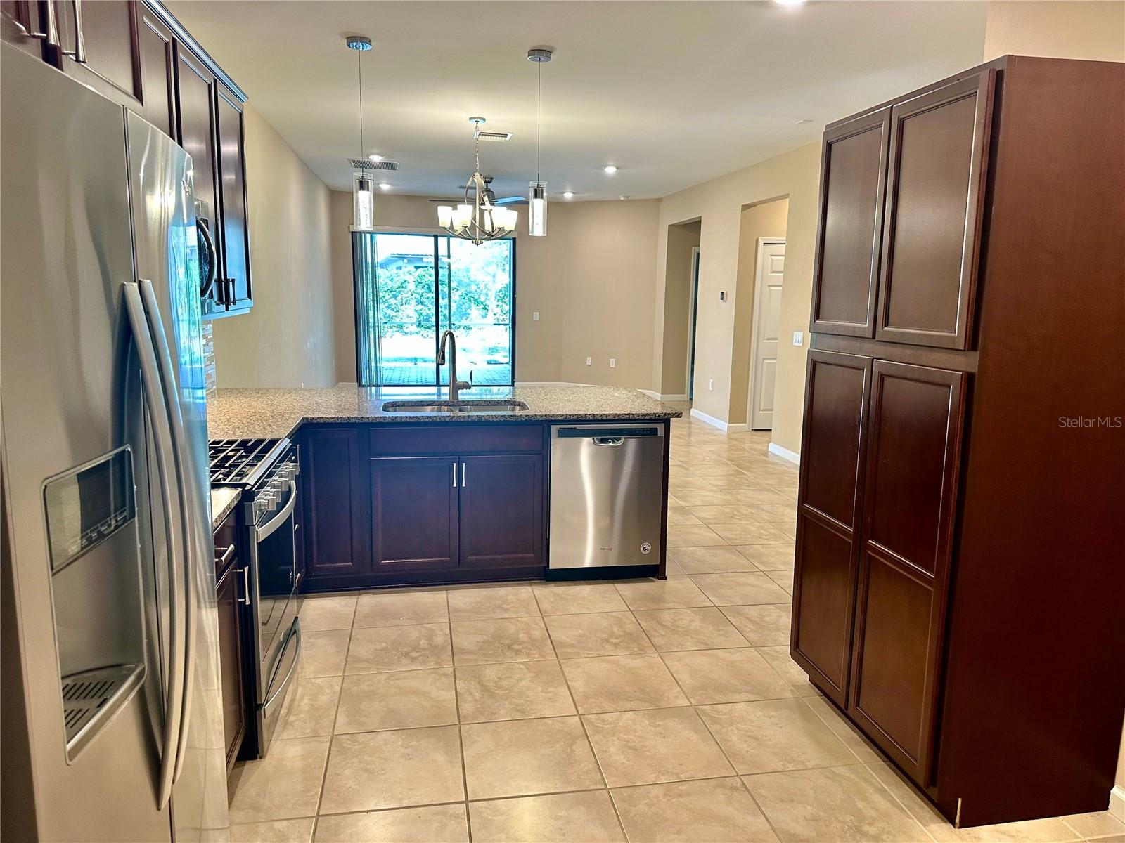 17631 CAMDEN DR, BRADENTON, FL, 34202