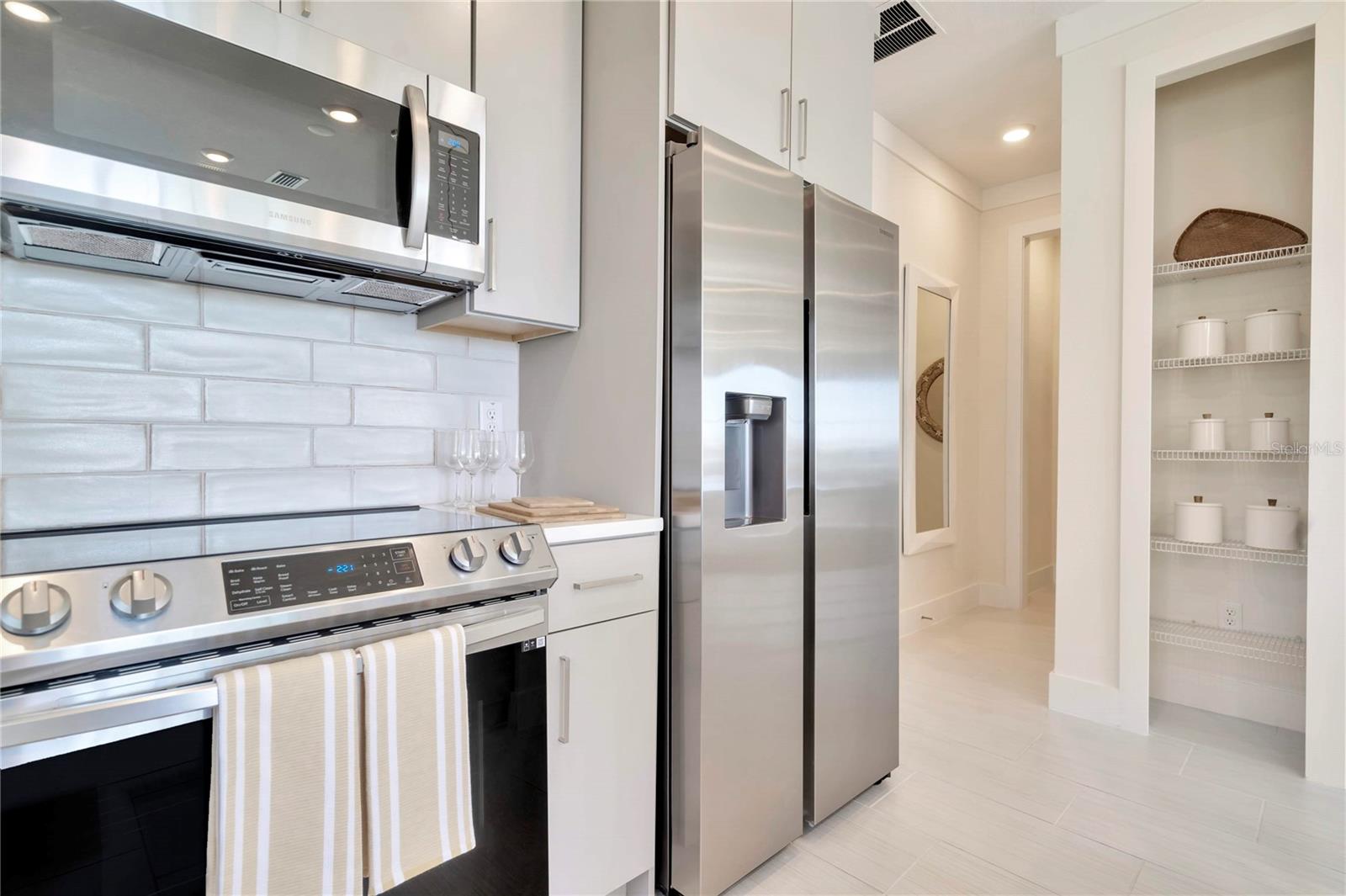 31838 CLOVER FIN CT, WESLEY CHAPEL, FL, 33545