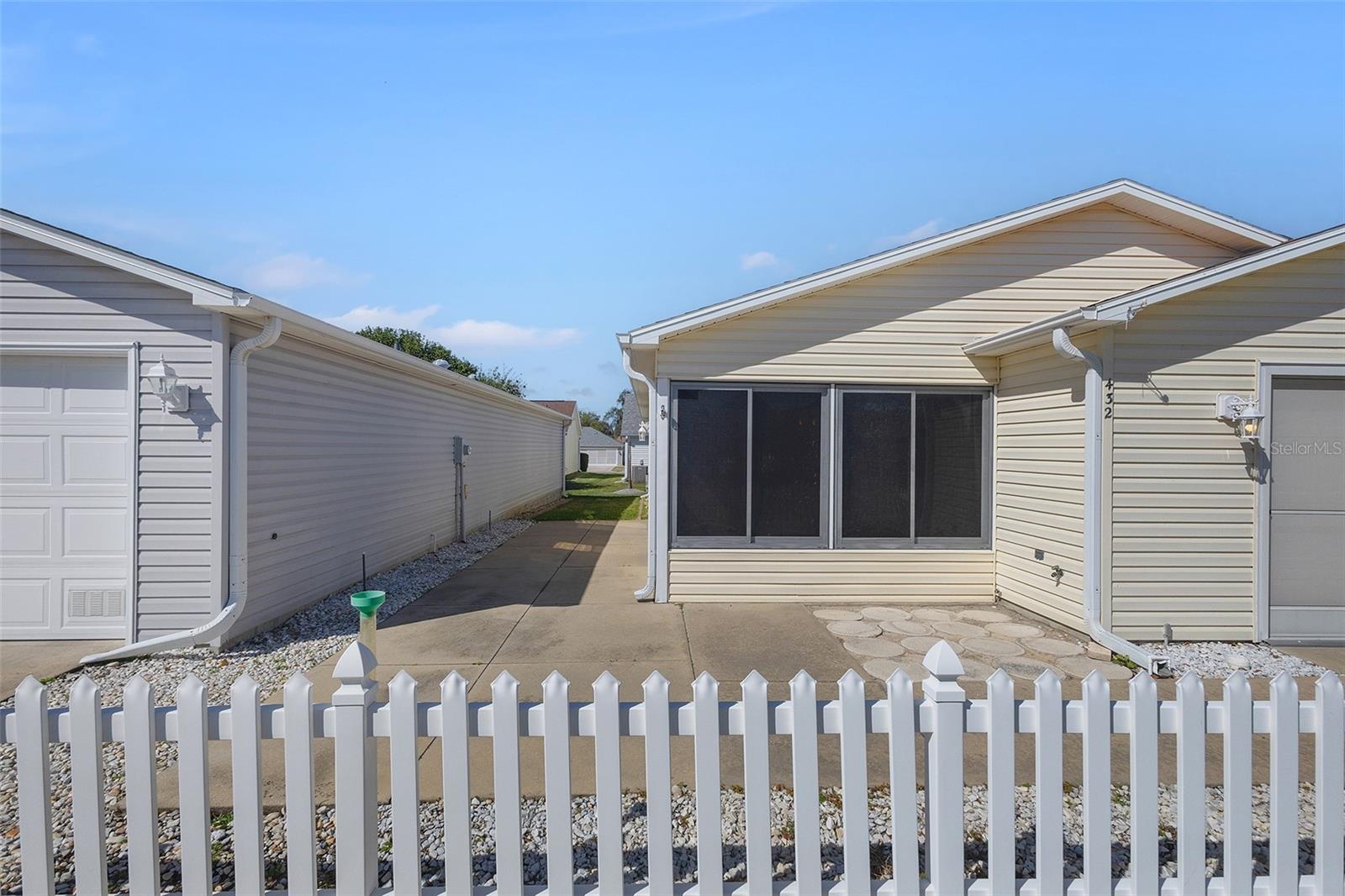 432 HILDALGO DR, THE VILLAGES, FL, 32159