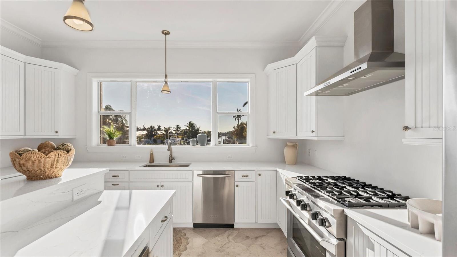 A4683541 Property Photo