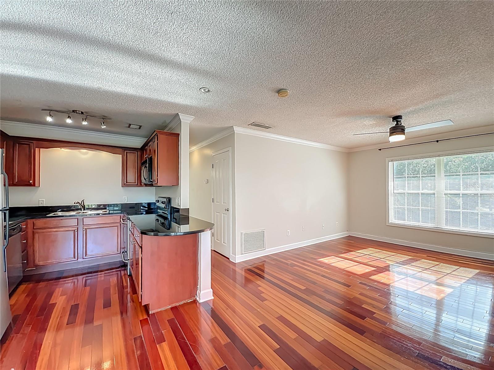 4864 CONWAY RD #120, ORLANDO, FL, 32812