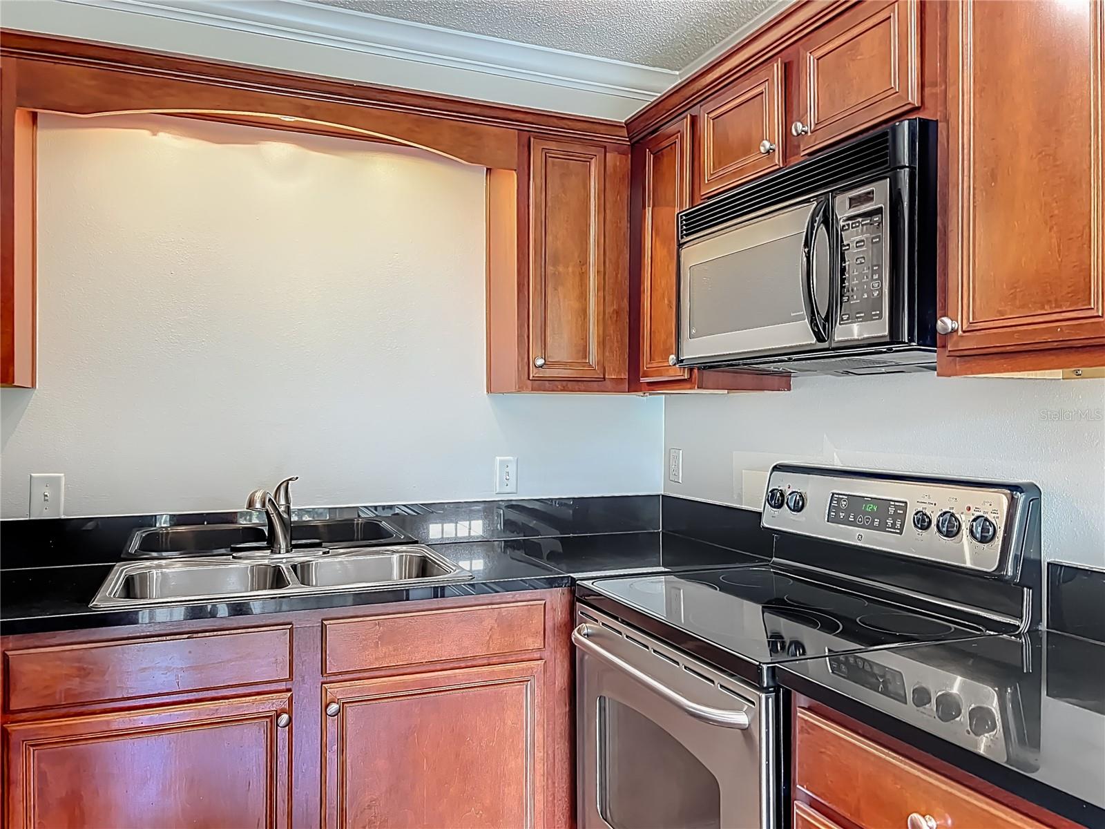 4864 CONWAY RD #120, ORLANDO, FL, 32812