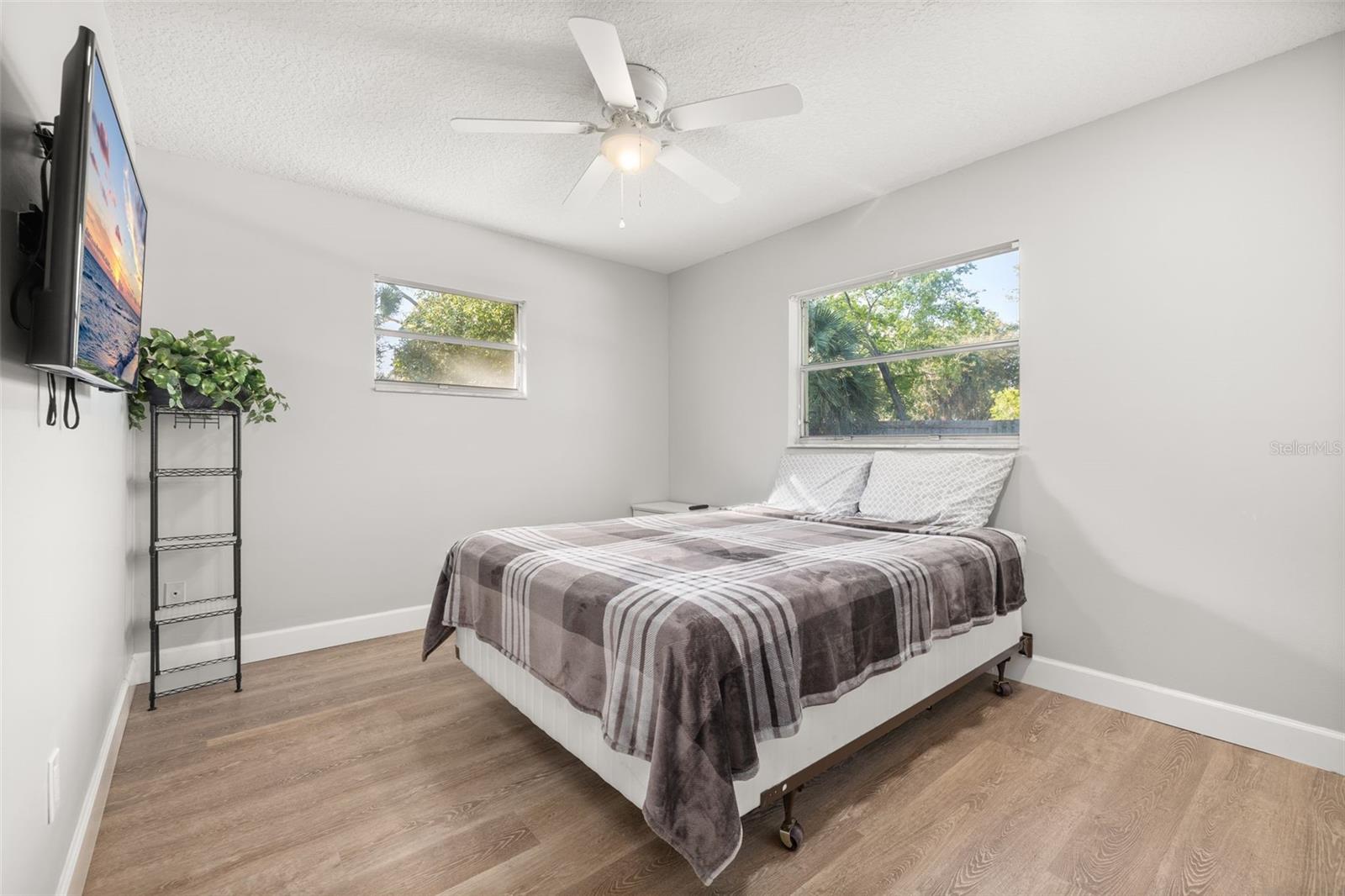 255 E HORNBEAM DR, LONGWOOD, FL, 32779