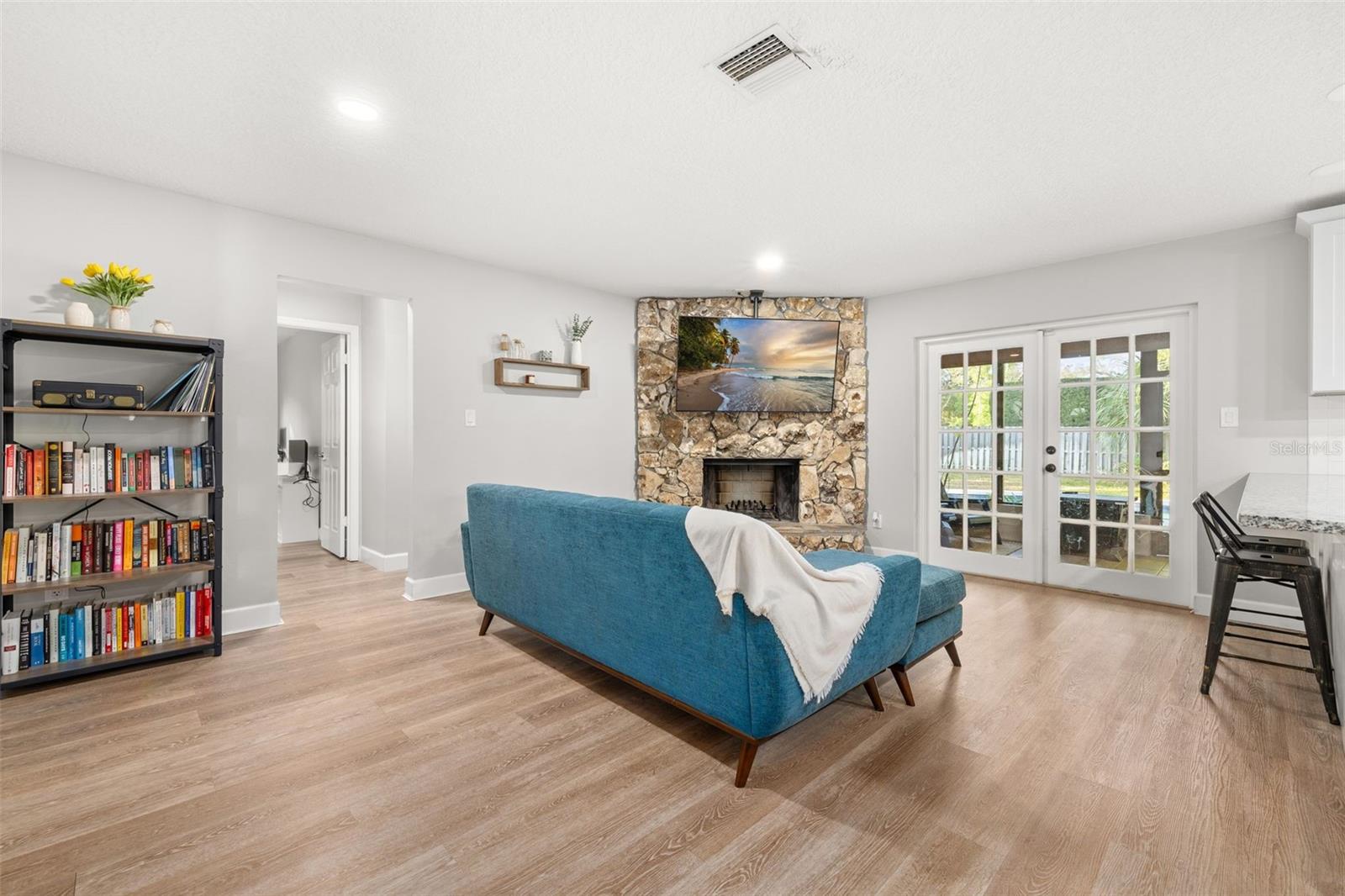 255 E HORNBEAM DR, LONGWOOD, FL, 32779
