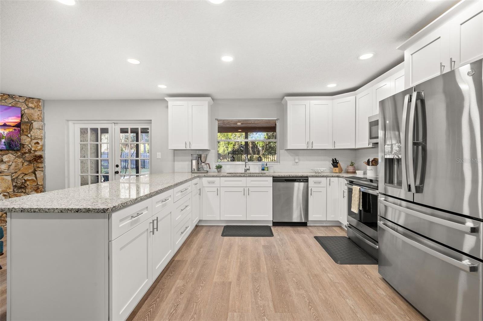 255 E HORNBEAM DR, LONGWOOD, FL, 32779