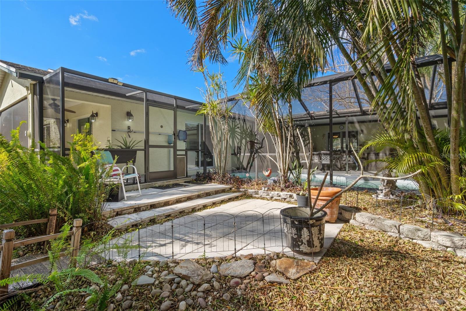 2271 REPUBLIC DR, DUNEDIN, FL, 34698