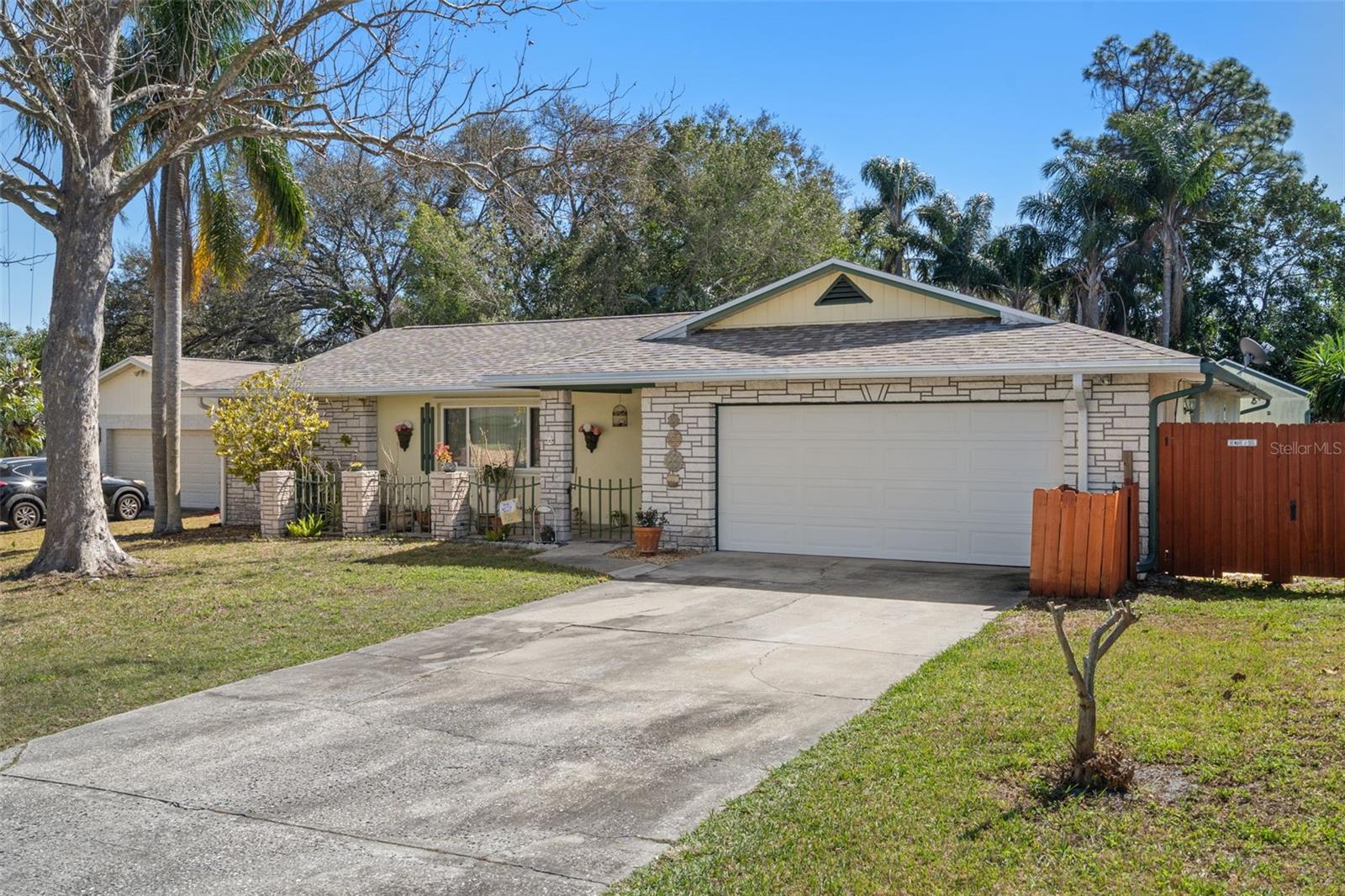 2271 REPUBLIC DR, DUNEDIN, FL, 34698