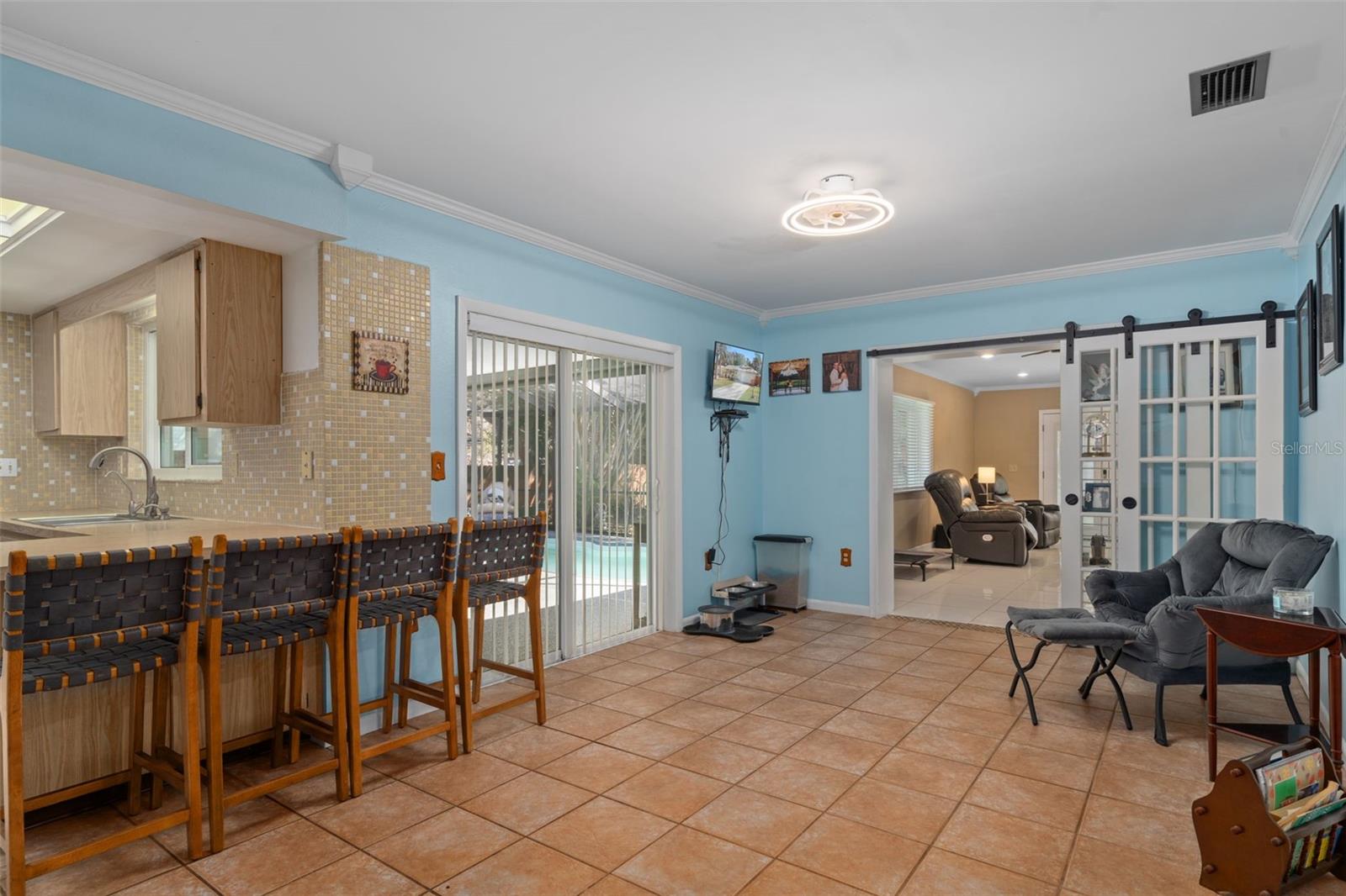 2271 REPUBLIC DR, DUNEDIN, FL, 34698