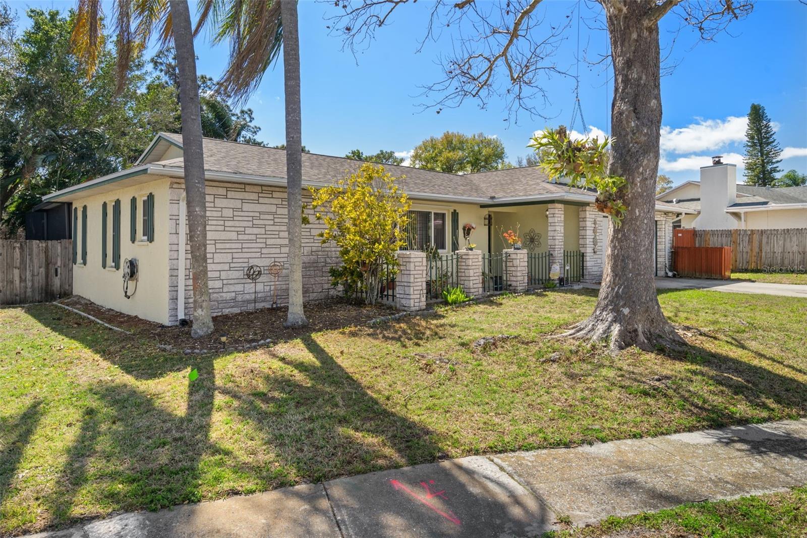 2271 REPUBLIC DR, DUNEDIN, FL, 34698