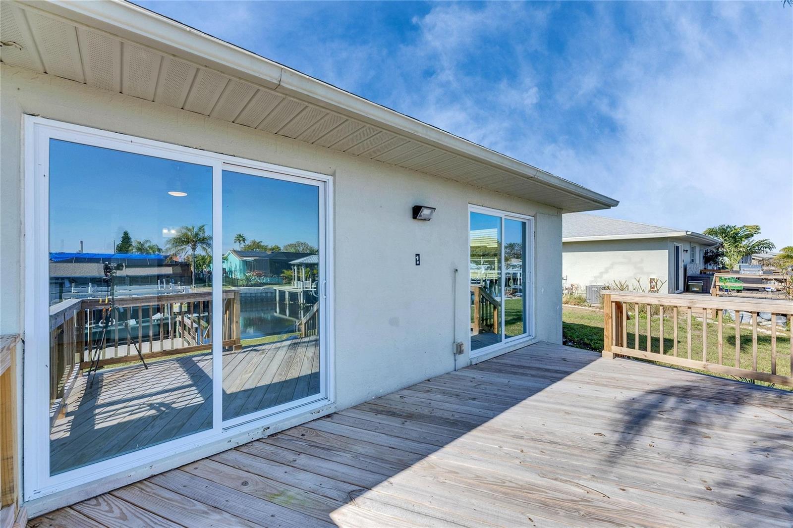 private deck