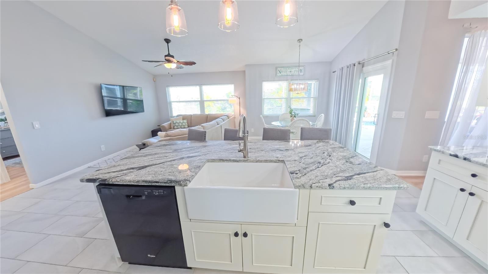 35 SPORTSMAN CT, ROTONDA WEST, FL, 33947