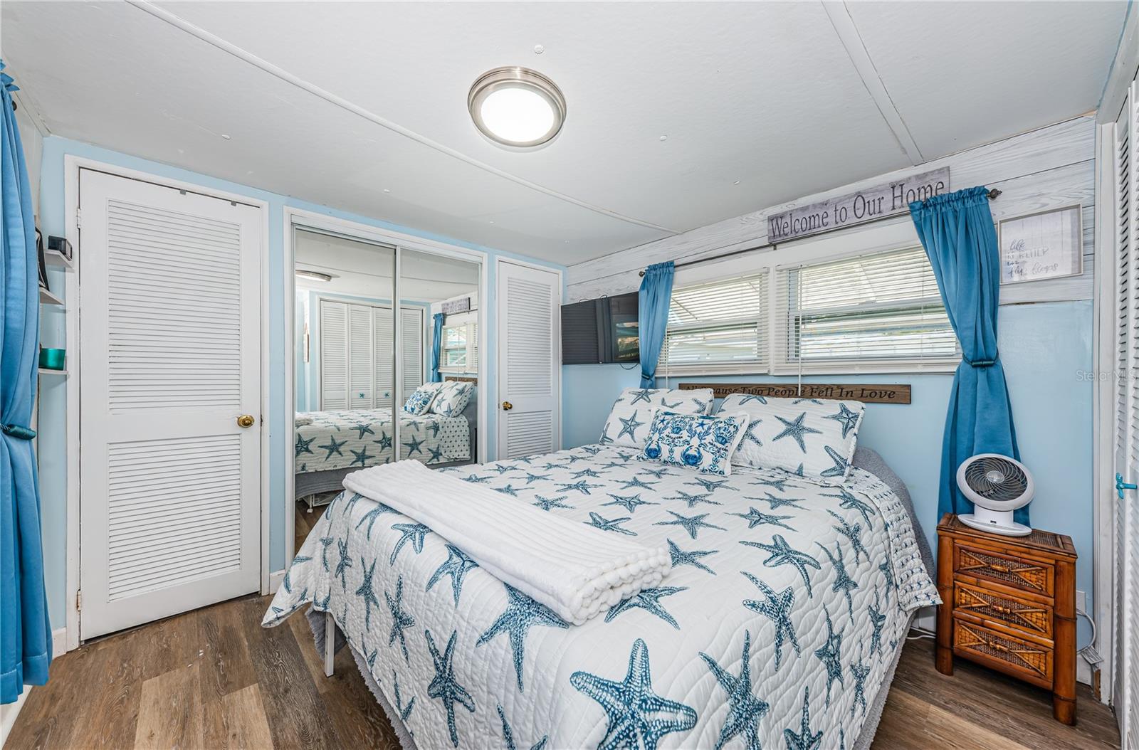 TB8479263 Property Photo