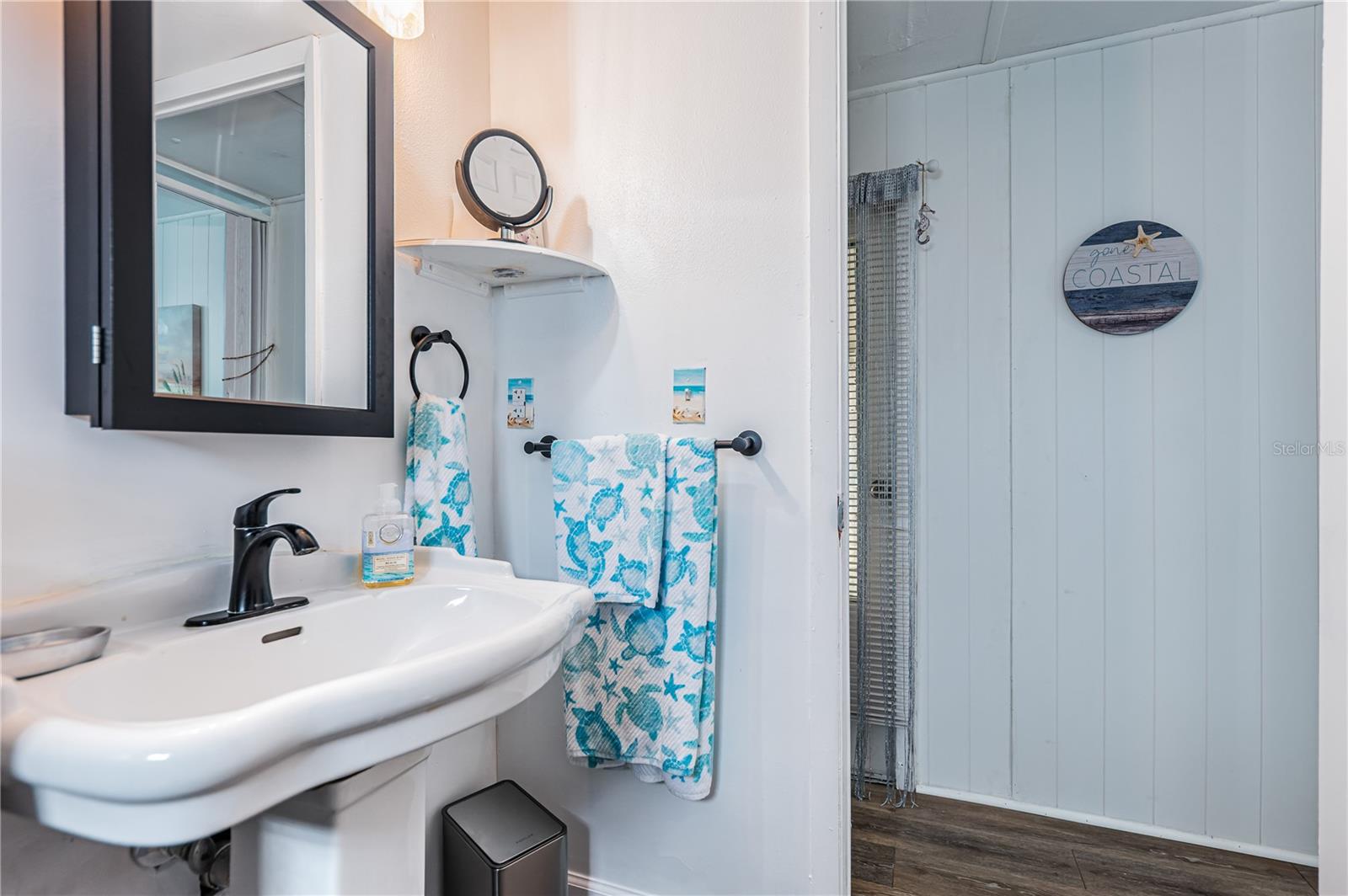 TB8479263 Property Photo