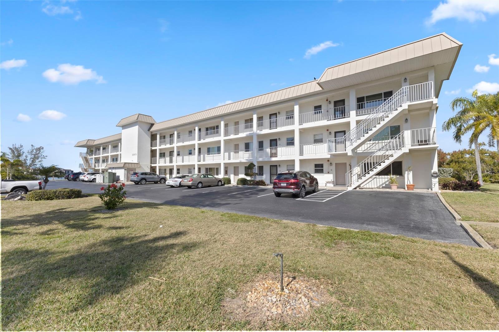 3330 GULF OF MEXICO DR #104D, LONGBOAT KEY, FL, 34228