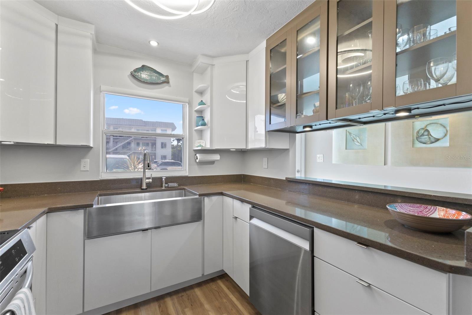 3330 GULF OF MEXICO DR #104D, LONGBOAT KEY, FL, 34228