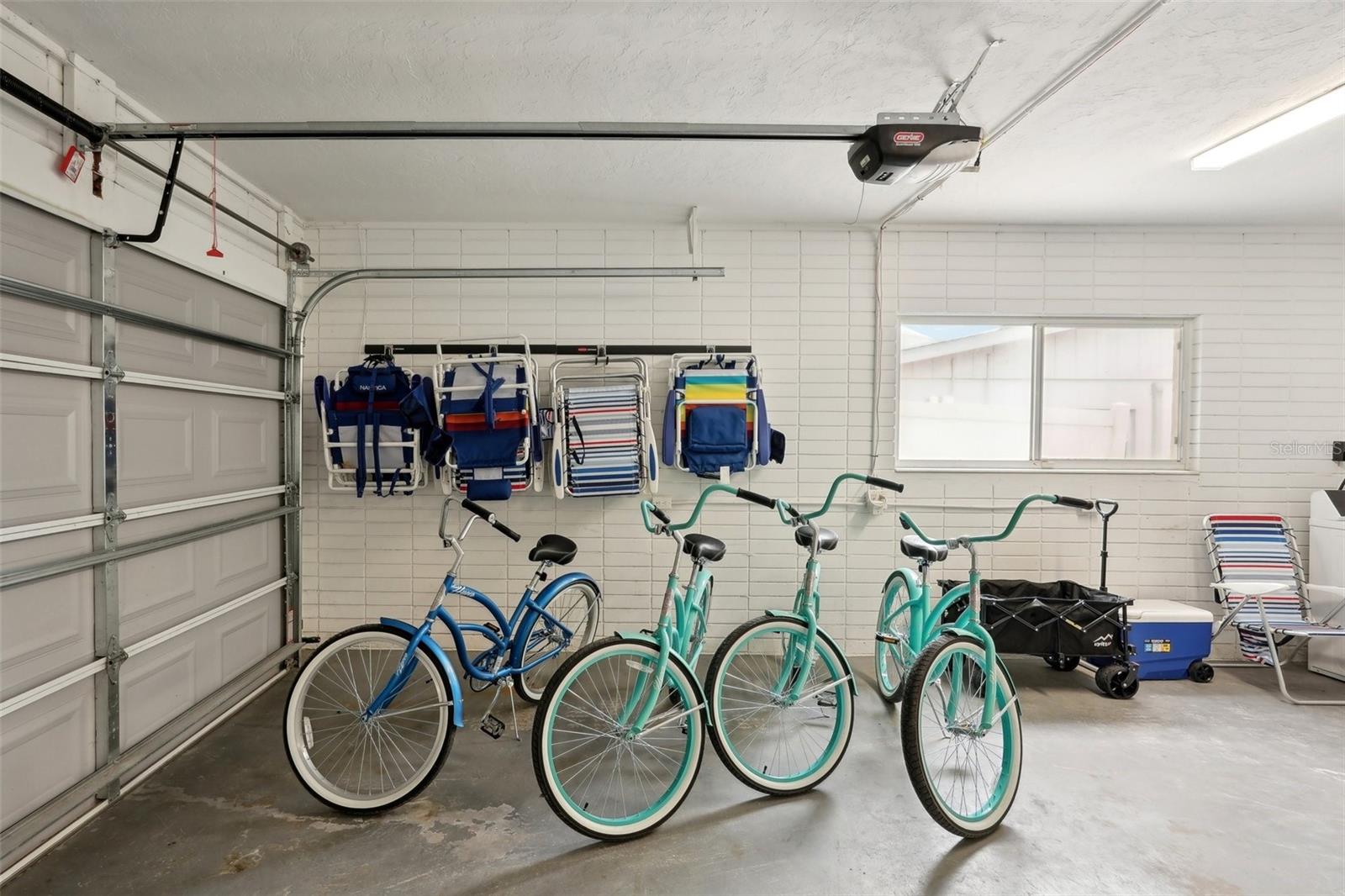 A4683582 Property Photo