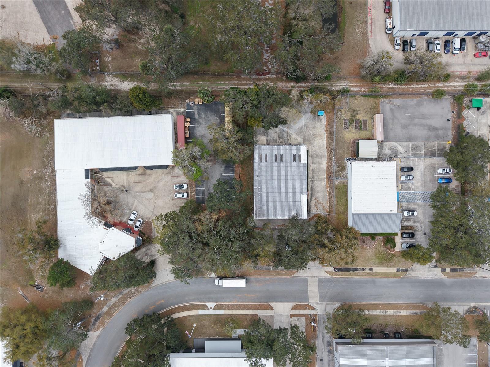 6800 EDGEWATER COMMERCE PKWY, ORLANDO, FL, 32810