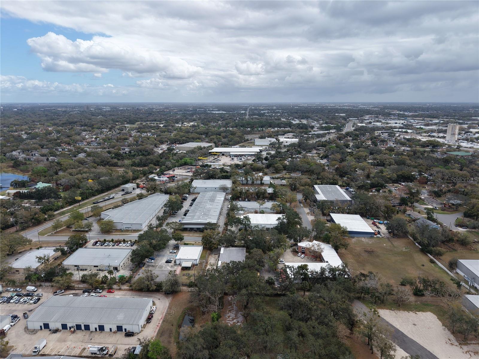 6800 EDGEWATER COMMERCE PKWY, ORLANDO, FL, 32810