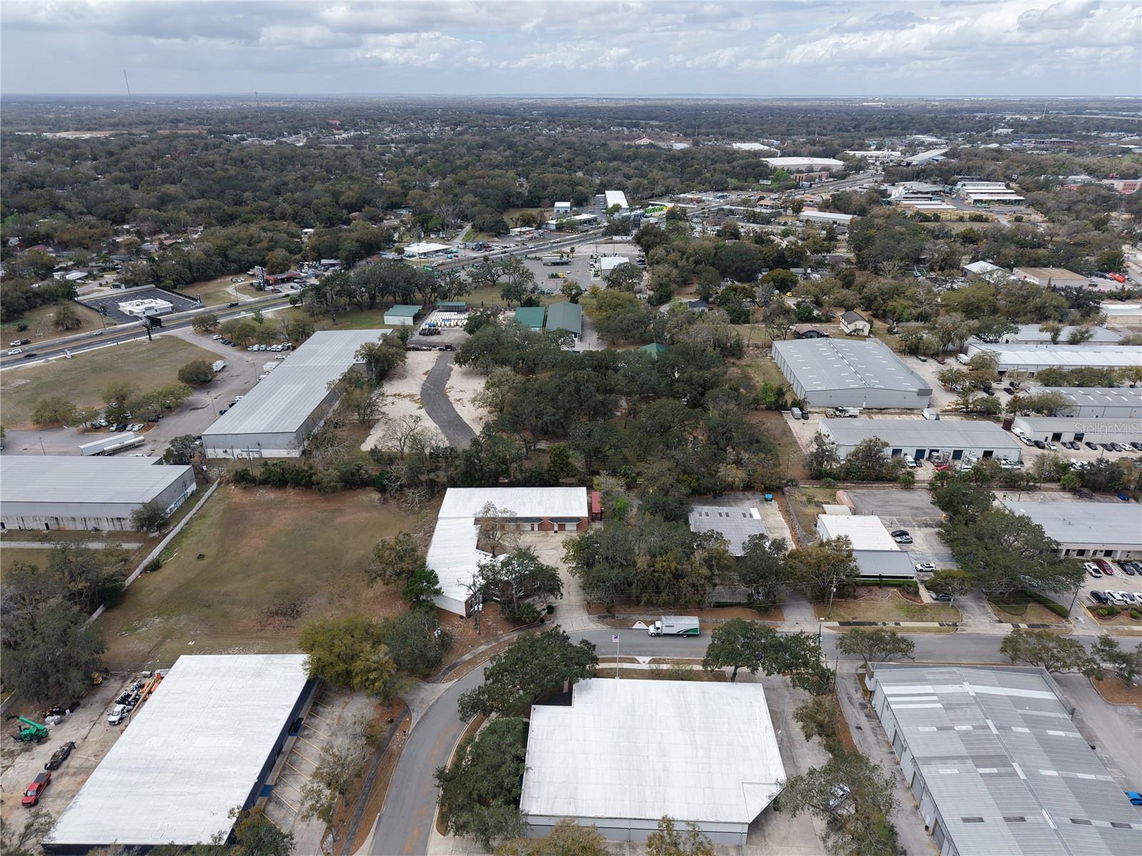 6800 EDGEWATER COMMERCE PKWY, ORLANDO, FL, 32810
