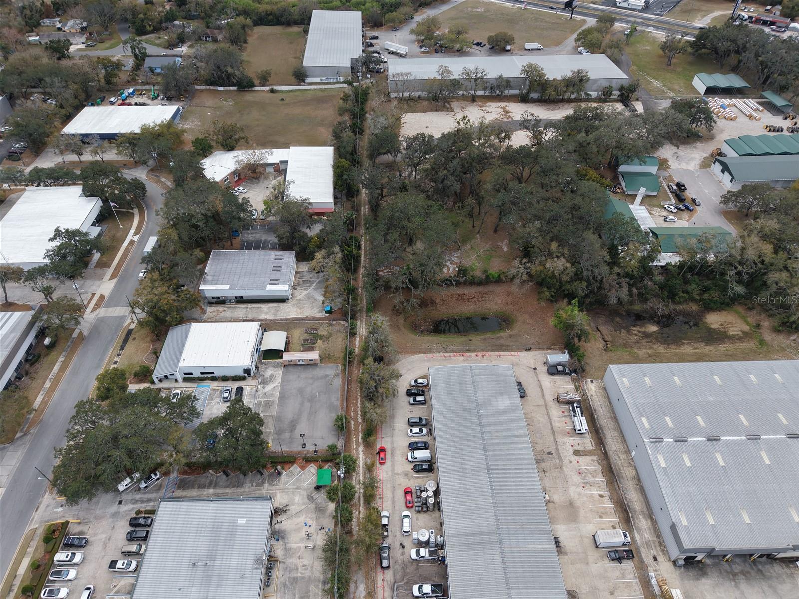 6800 EDGEWATER COMMERCE PKWY, ORLANDO, FL, 32810