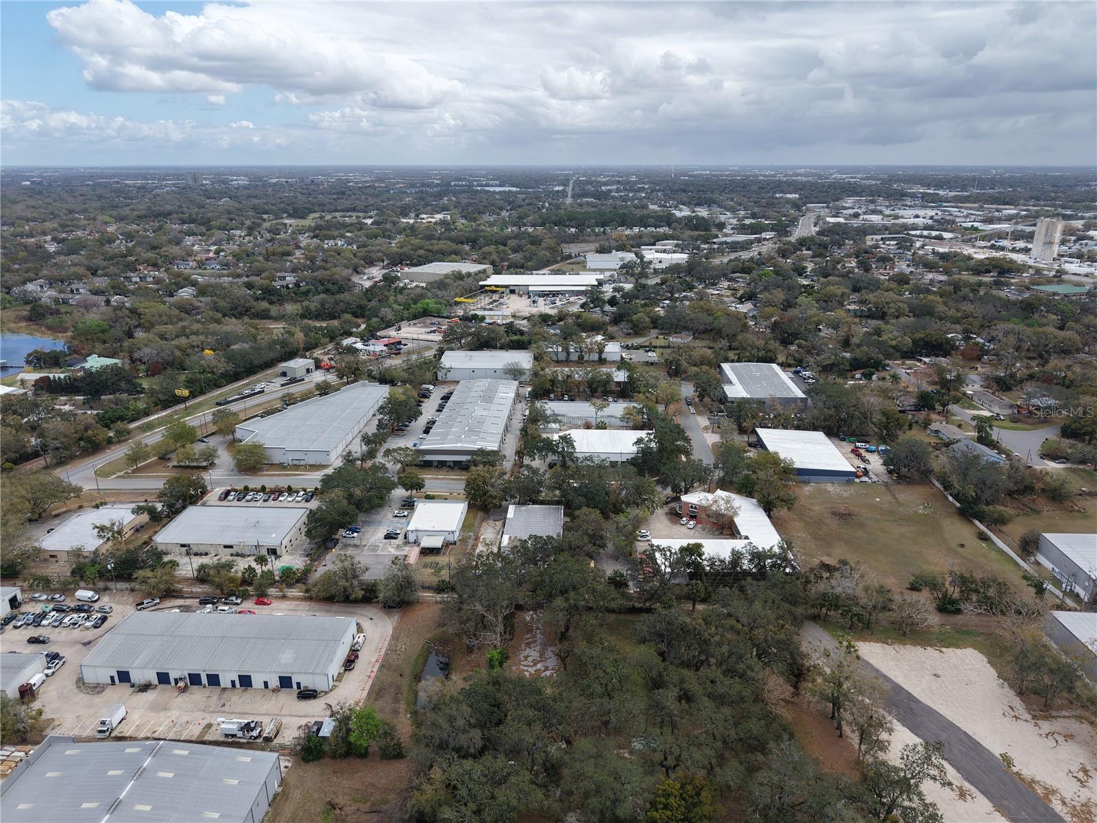 6800 EDGEWATER COMMERCE PKWY, ORLANDO, FL, 32810