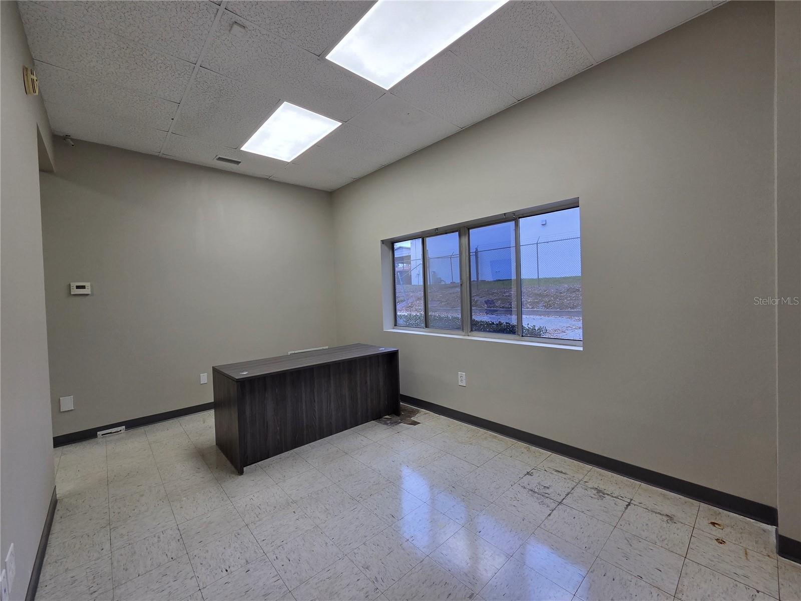 6800 EDGEWATER COMMERCE PKWY, ORLANDO, FL, 32810