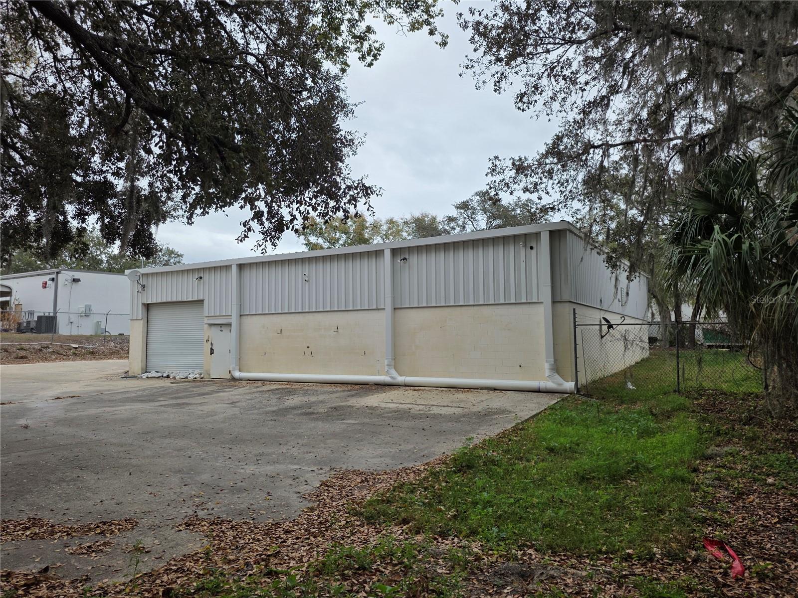 6800 EDGEWATER COMMERCE PKWY, ORLANDO, FL, 32810