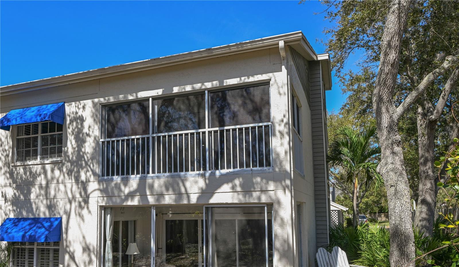 Your very own quiet corner of this secure PREMIER Florida resort community, insulatedfrom the hustle and bustle