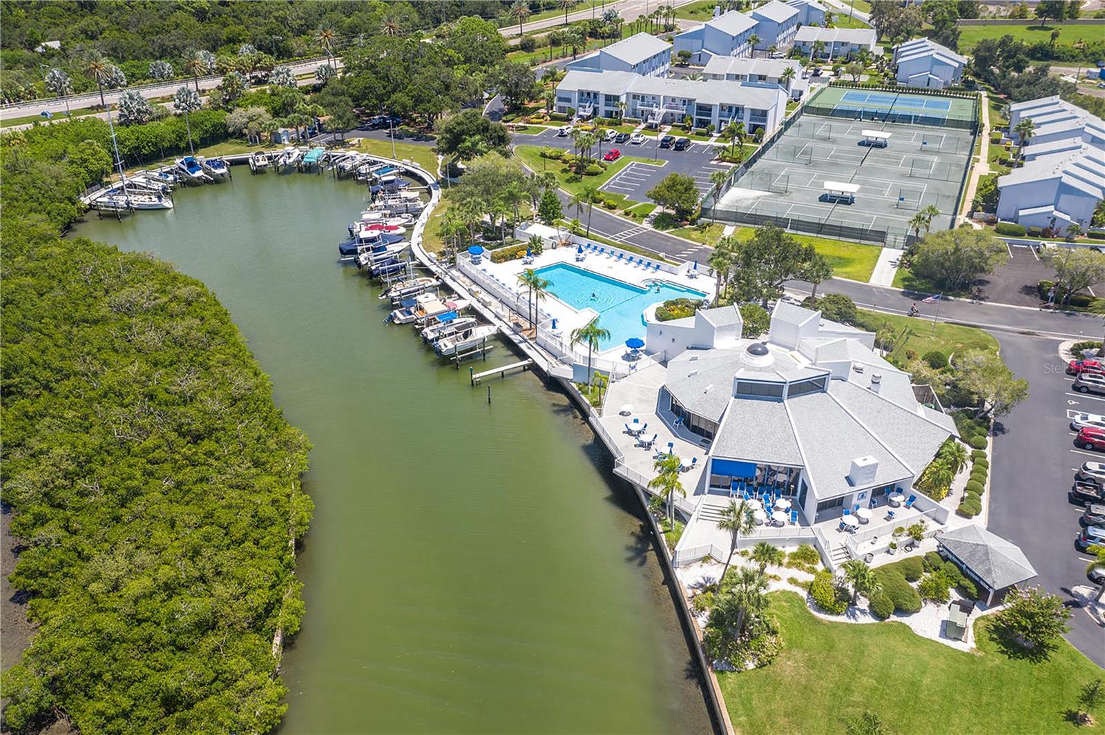 Shipwatch is known for its exceptional amenities