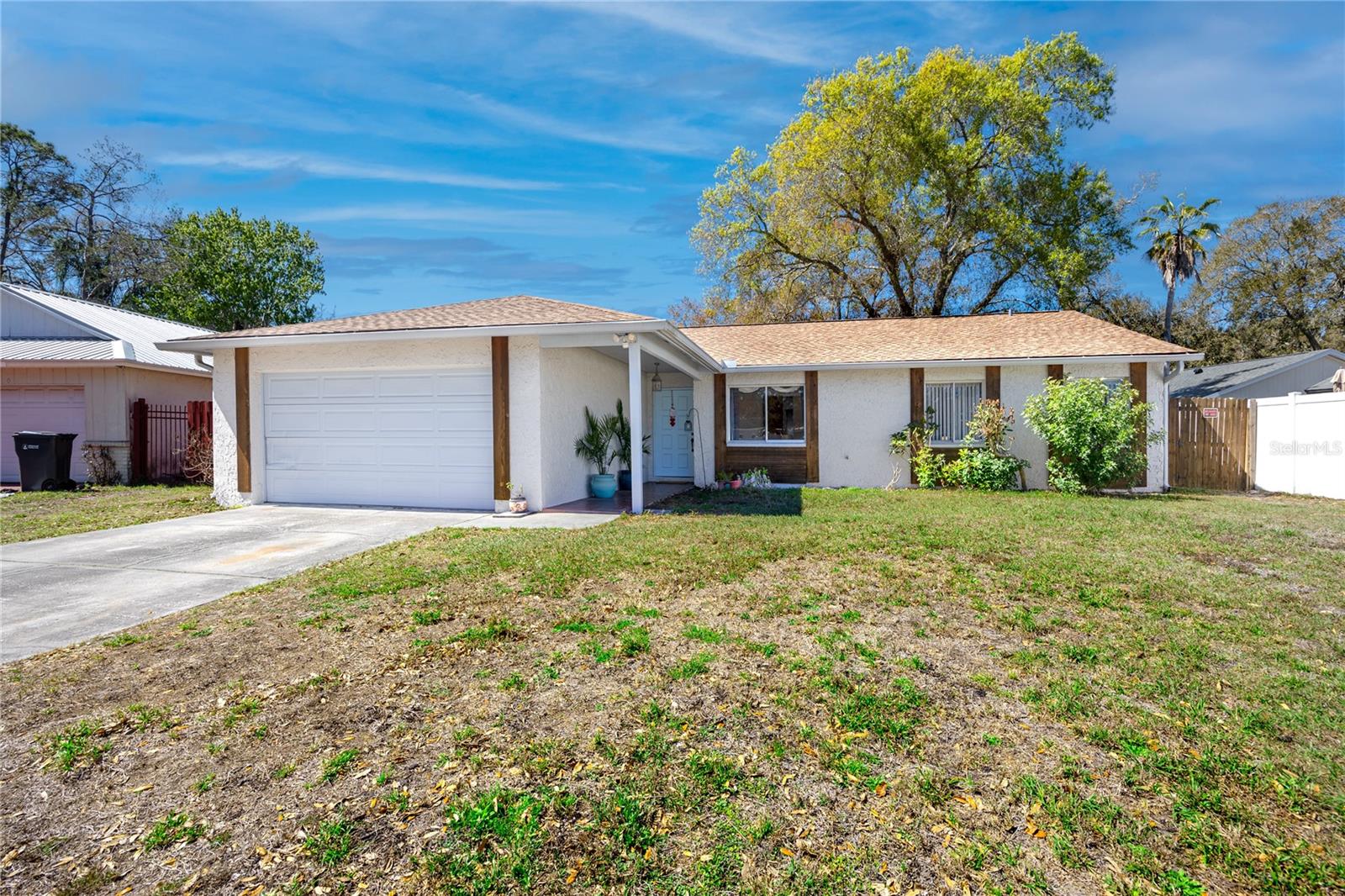 4 Bed, 2 Bath 2 Car Garage Home at 14012 Cascade Ln, Tampa, FL 33618