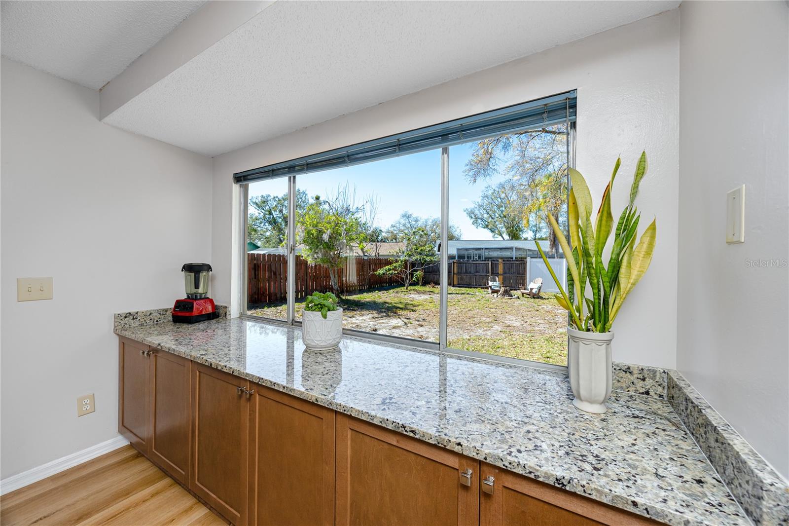 Kitchen at 14012 Cascade Ln, Tampa, FL 33618